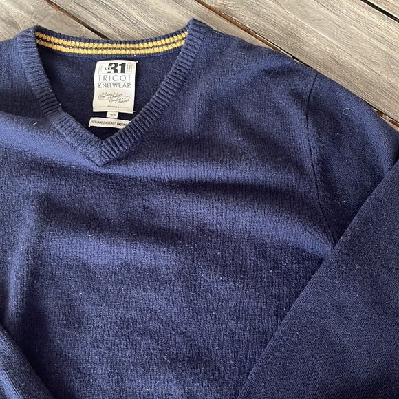 LE 31 par SIMONS TRICOT KNITWEAR NAVY AND GOLD QUALITY KNIT V-NECK WOOL SWEATER - Picture 4 of 8